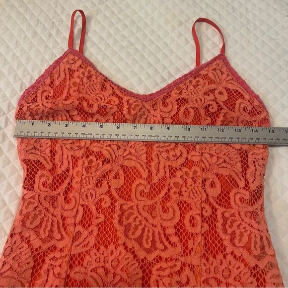 BB Dakota RSVP Pink & Coral Lace Dress Women's Size 0 - Picture 10 of 15